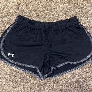 Small/Medium Under Armour Shorts (3)